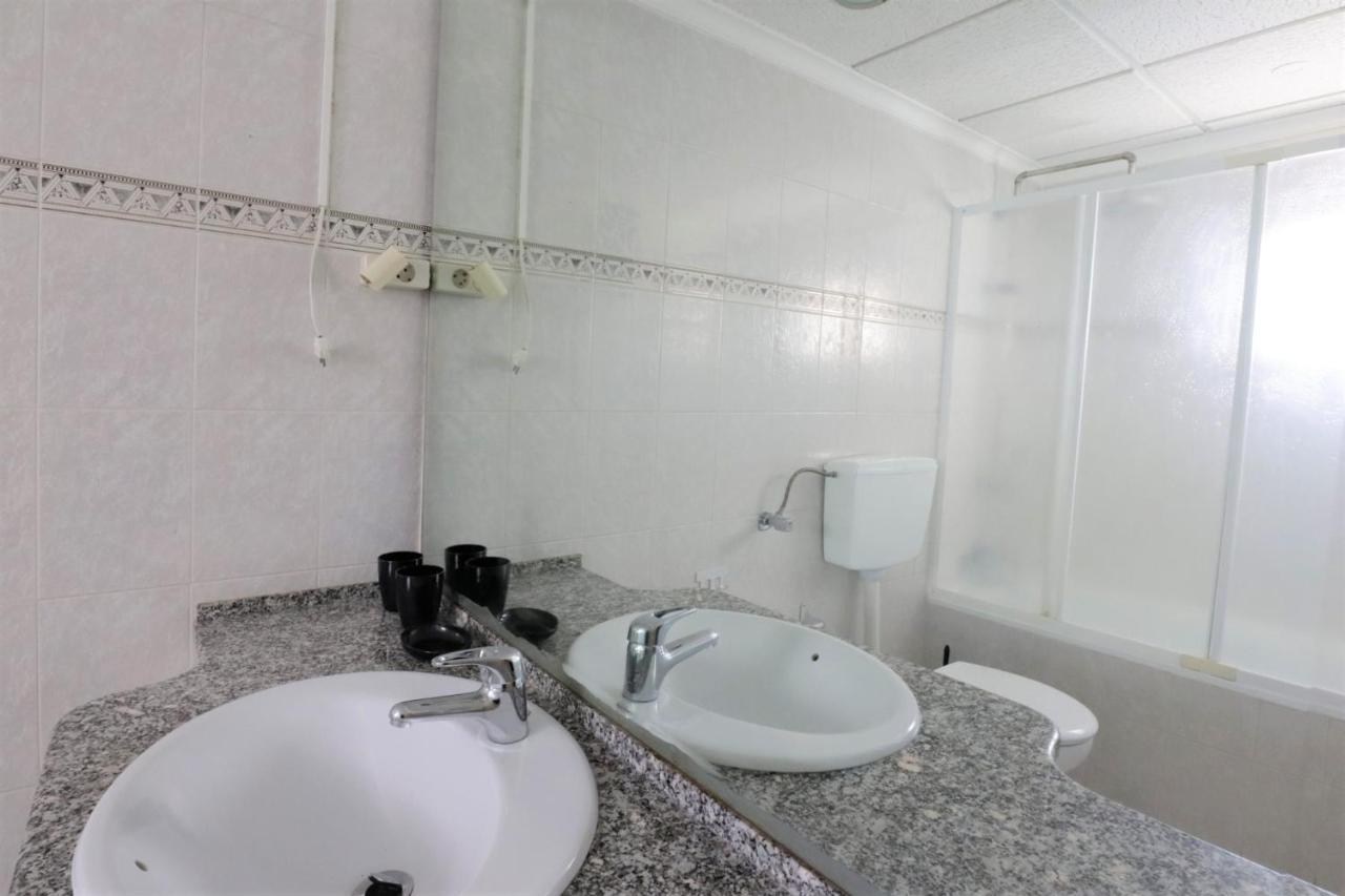 Palmeira B 1 A - 600m From The Beach - Free Wifi - By Bedzy Appartement